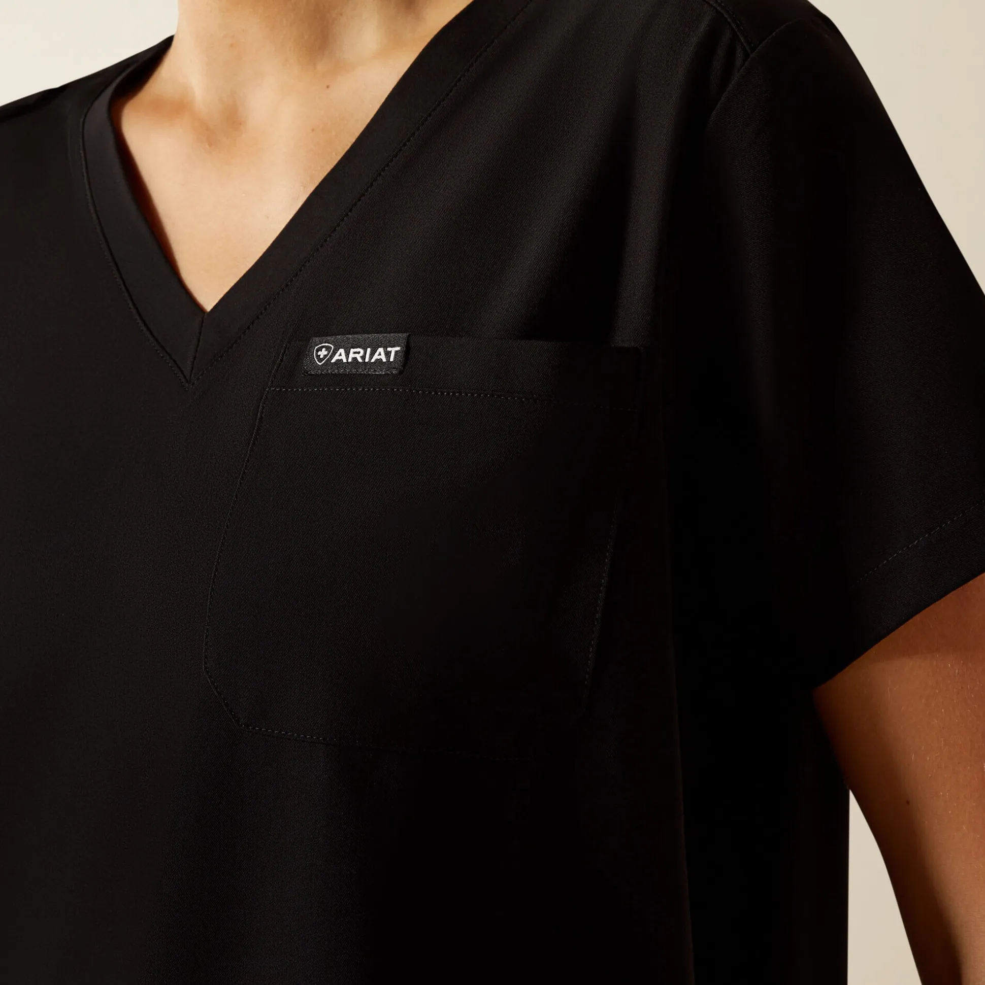 Beth Basic Scrub Top