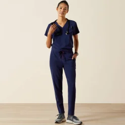 Beth Basic Scrub Top