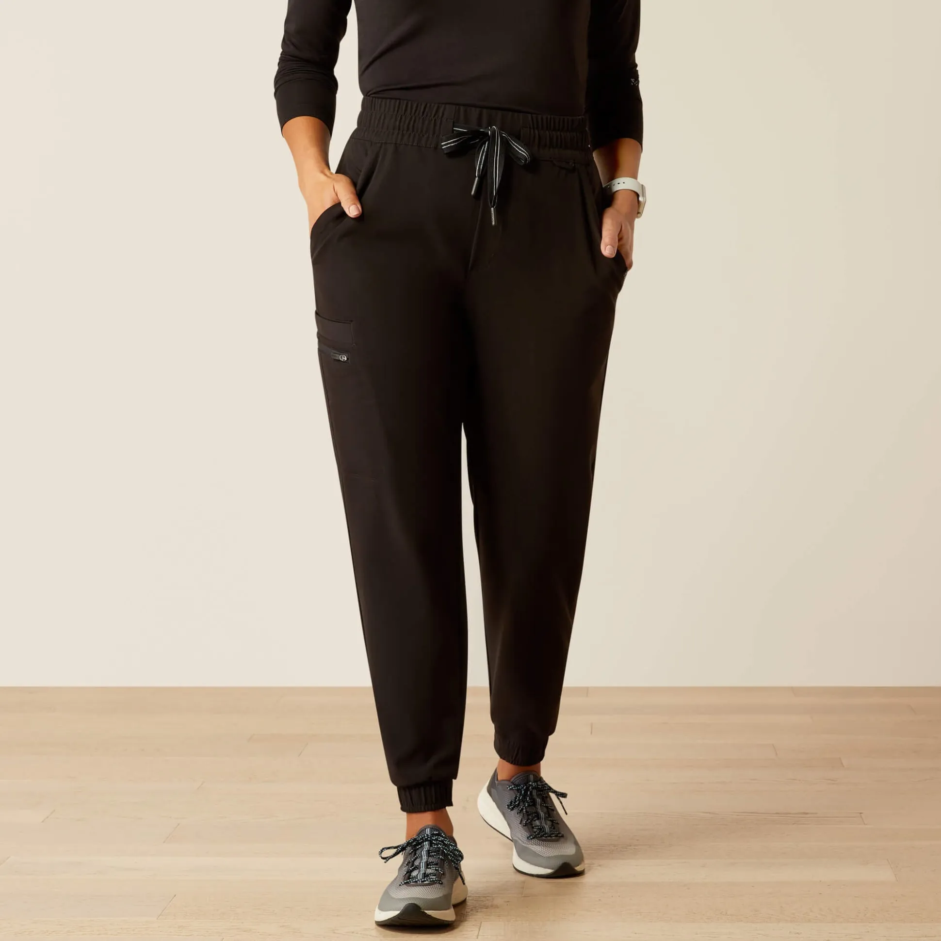 Blackwell Cargo Stretch Jogger Scrub Pant