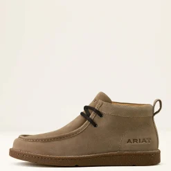 Clean Country Shoe