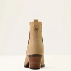 Demi Boot