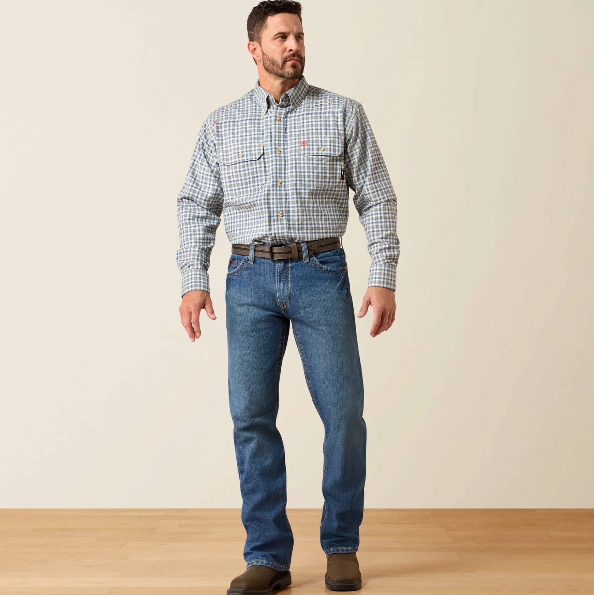 FR M4 Relaxed Basic Boot Cut Jean