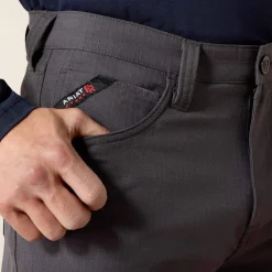FR M4 Relaxed Crossfire Straight Pant