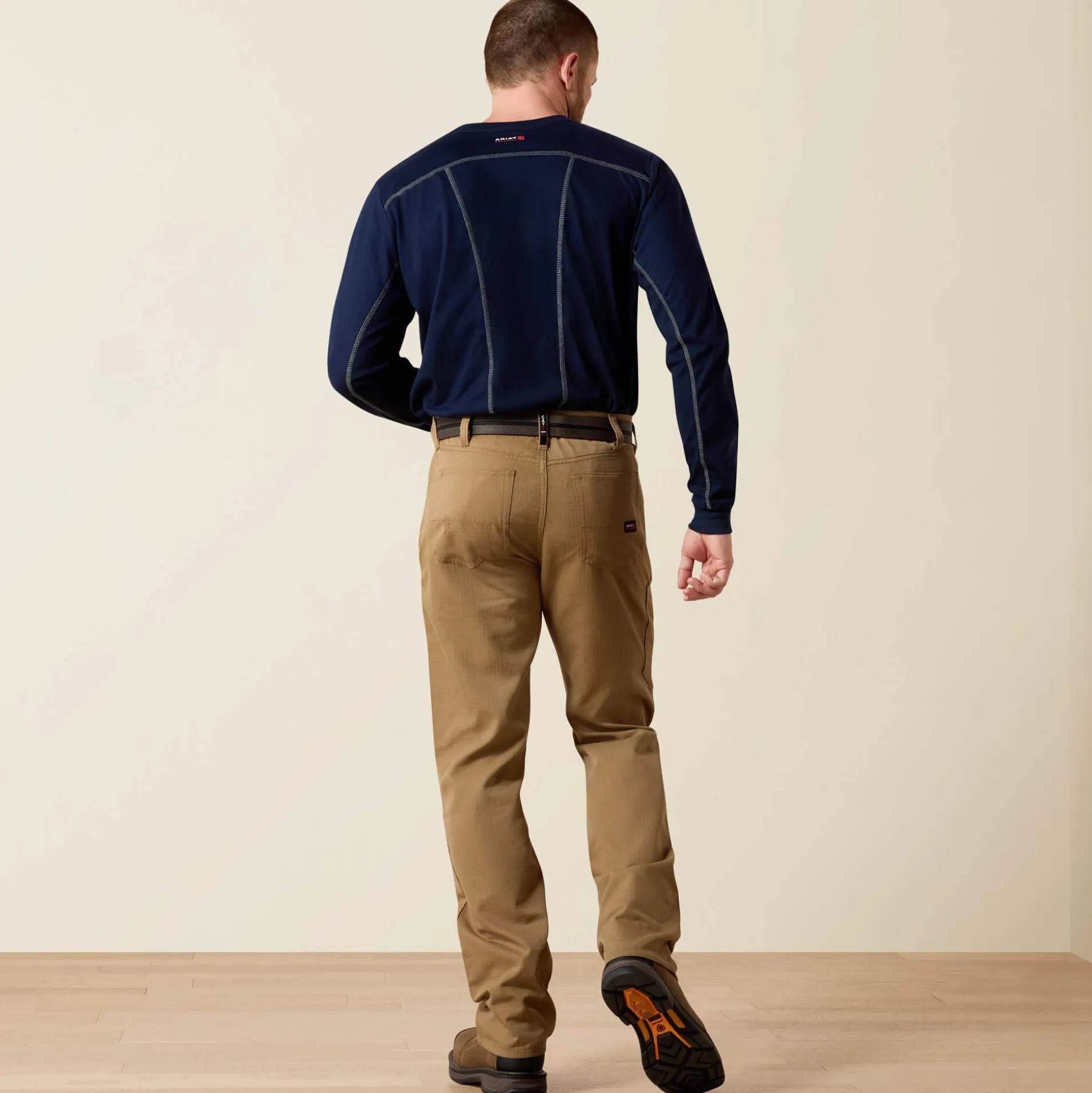 FR M4 Relaxed Crossfire Straight Pant