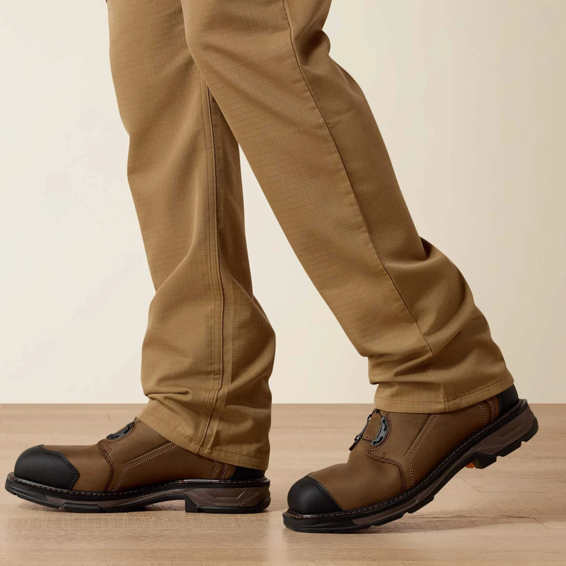 FR M4 Relaxed Crossfire Straight Pant