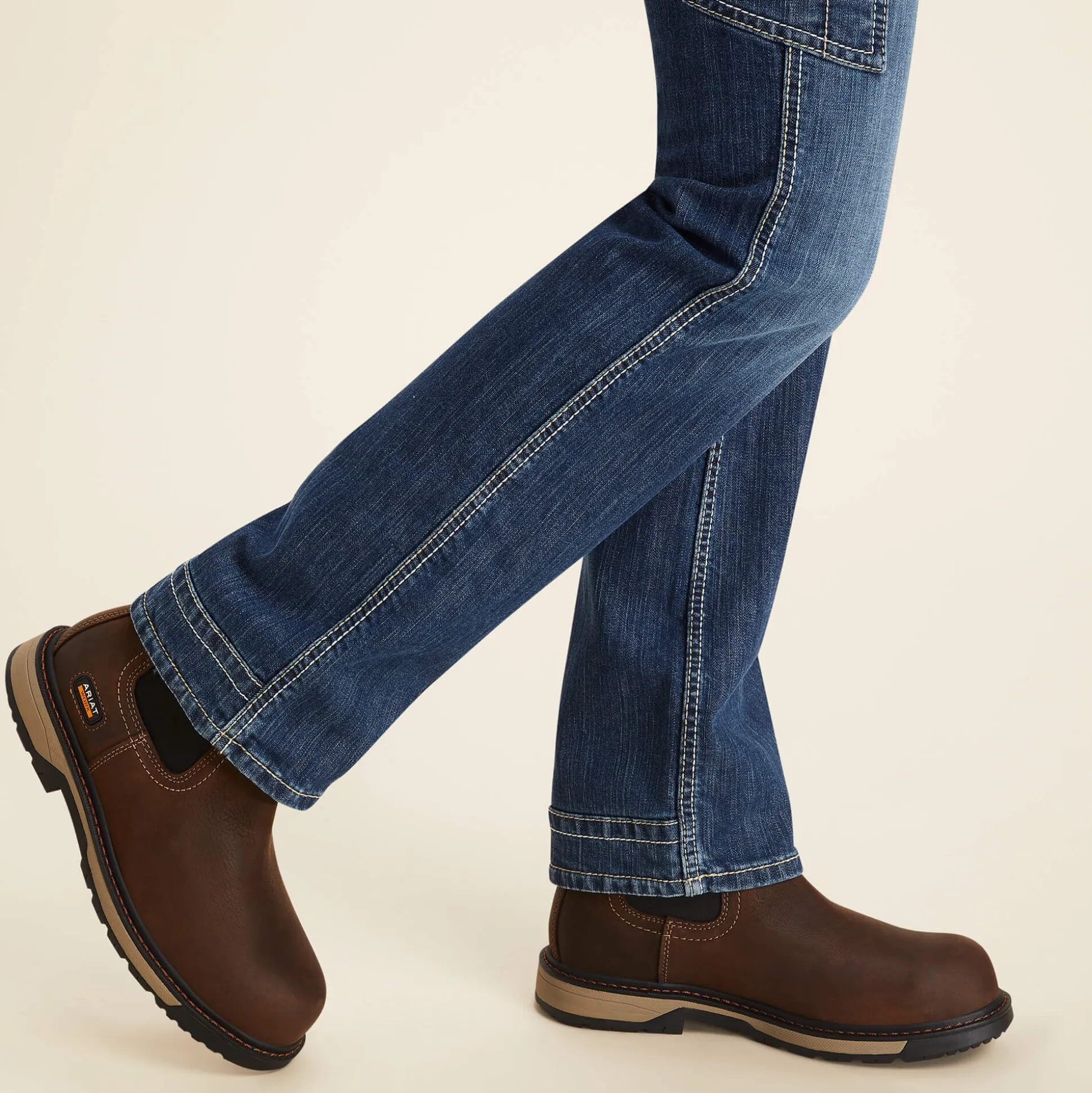 FR Perfect Rise DuraLight Stretch Cell Phone Pocket Straight Jean