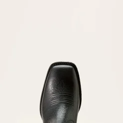Hybrid Low Boy Wide Square Toe Chelsea Boot