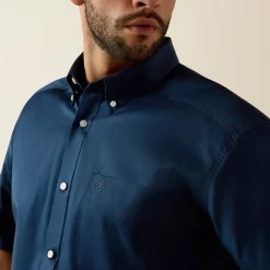 Lightweight Twill Classic Fit Shirt