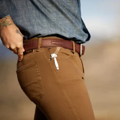M7 Grizzly Straight Jean
