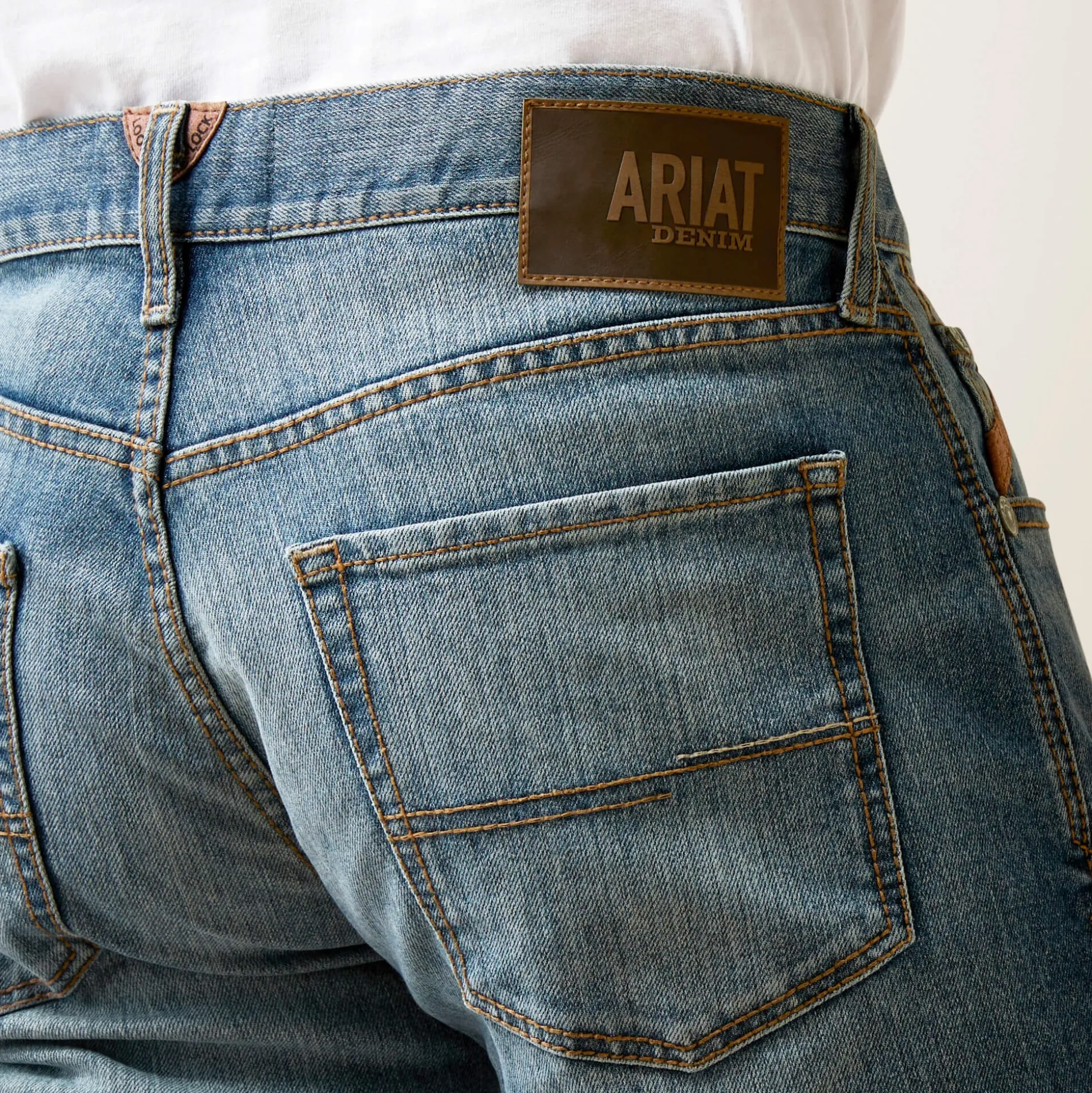 M5 Straight Hansen Straight Jean