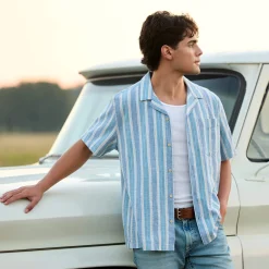 Retro Camp Classic Fit Shirt