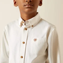 Solid Twill Classic Fit Shirt