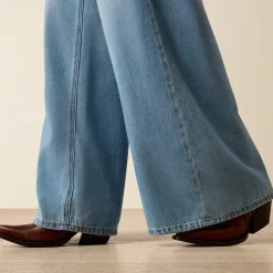 Ultra High Rise Calamity Comfort Wide Leg Jeans