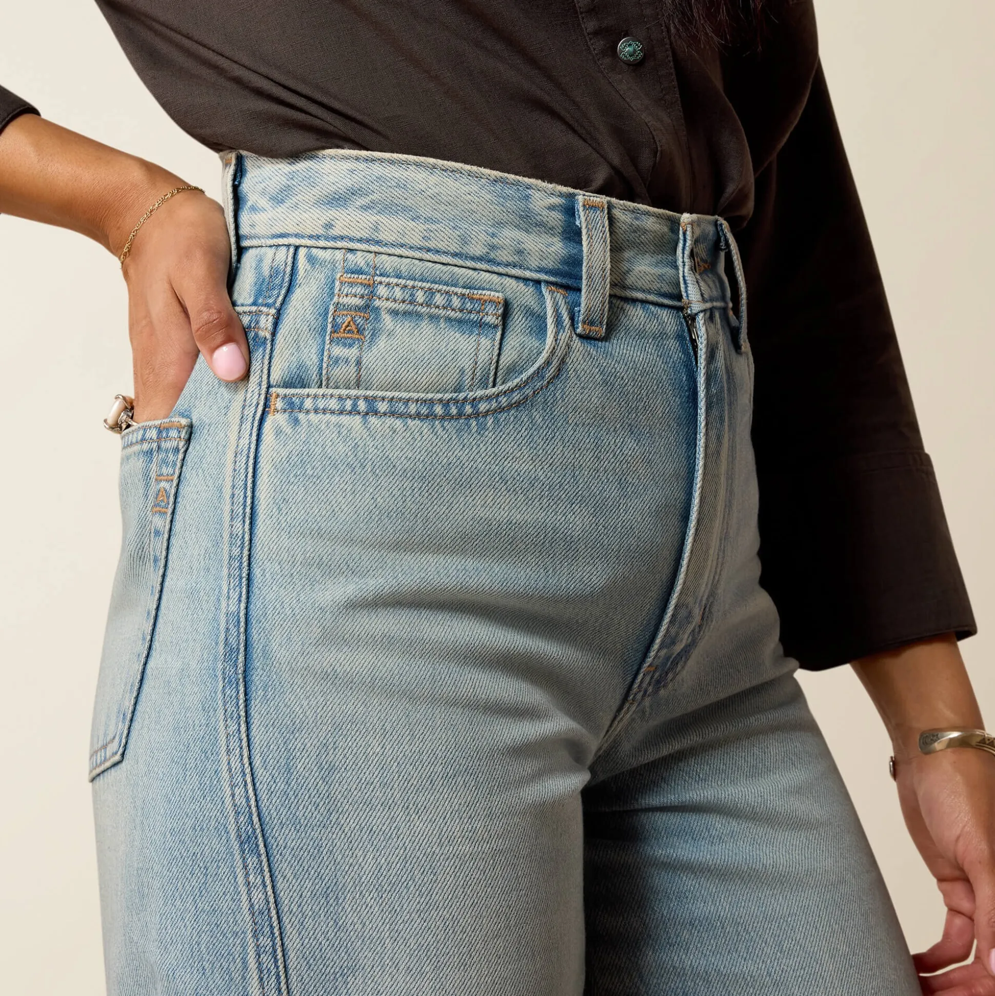 Ultra High Rise Jazmine Barrel Jeans