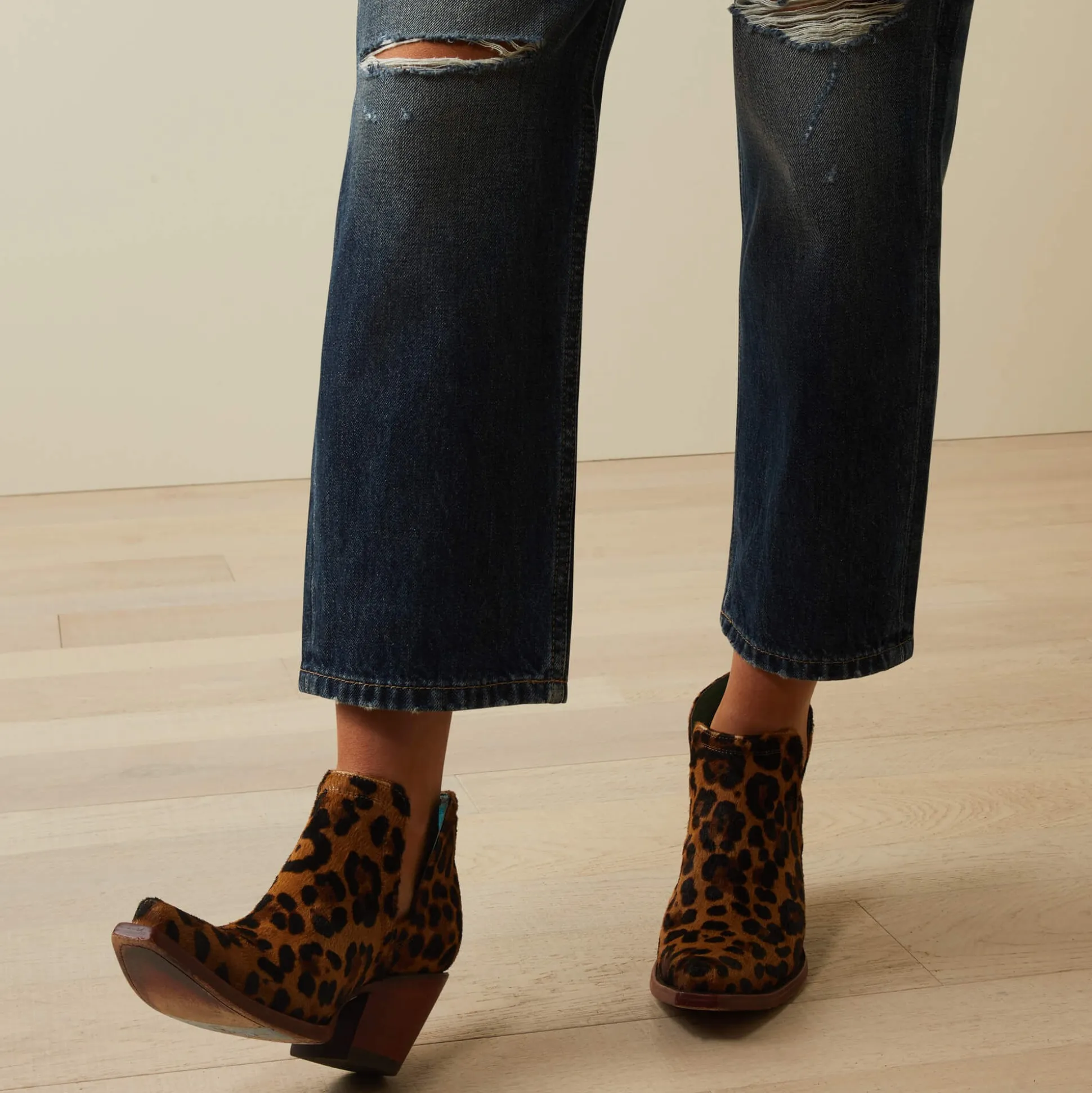 Ultra High Rise Tomboy Straight Jean