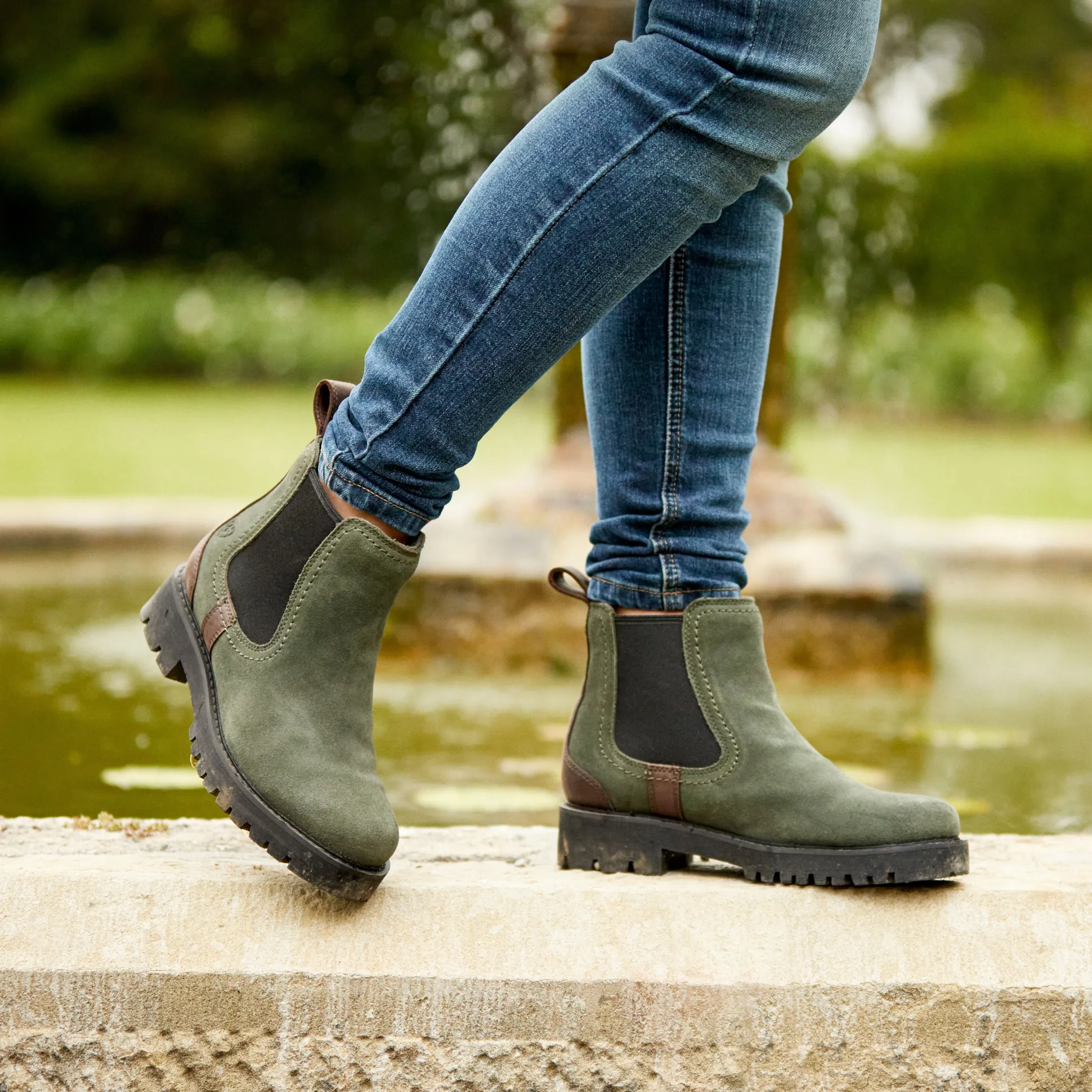 Wexford Lug Waterproof Chelsea Boot